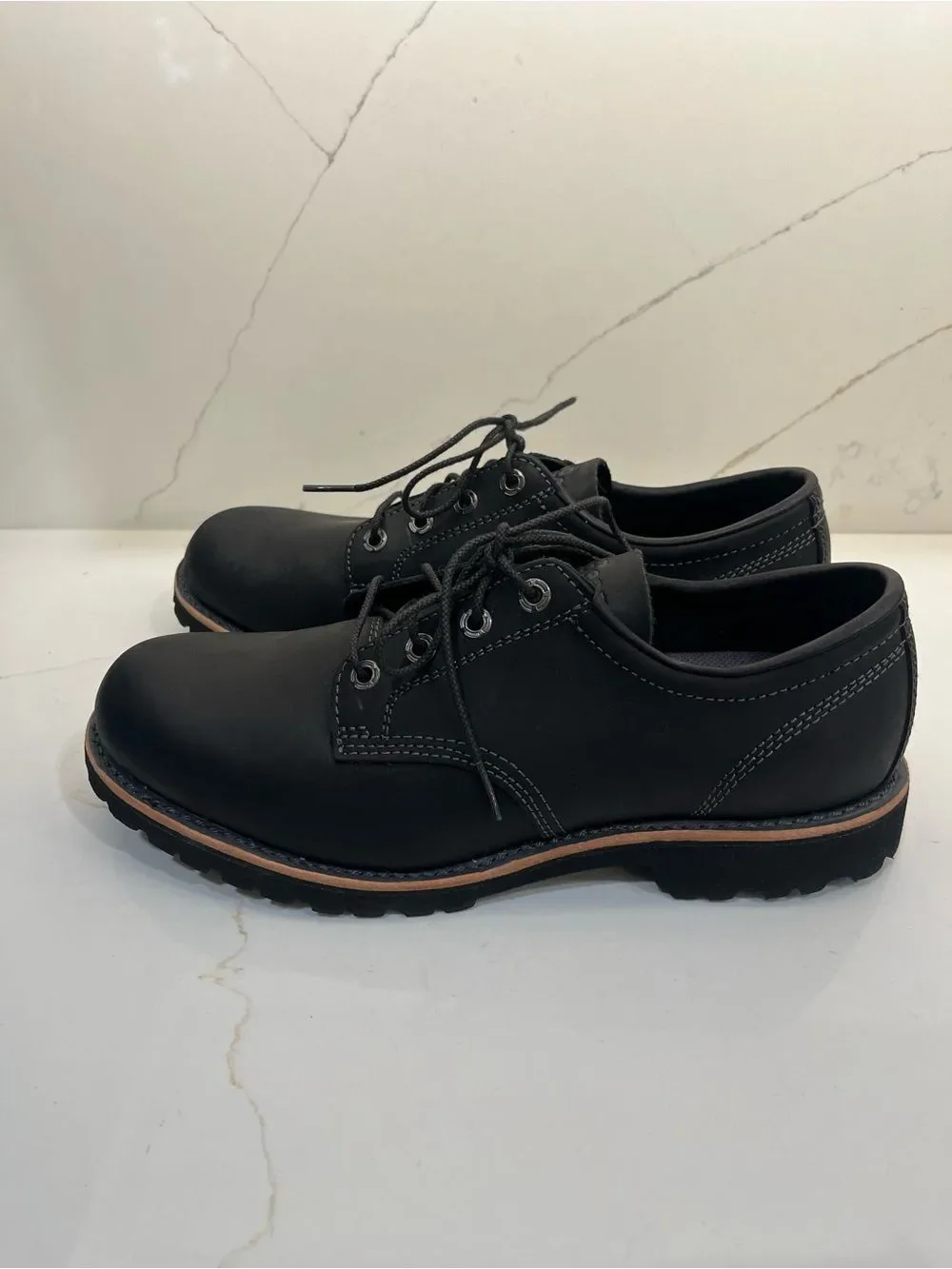 L.L.Bean Leather Vibram Lug Sole Oxford Shoes Men’s 10.5M Rugged Lace-Up NWOT